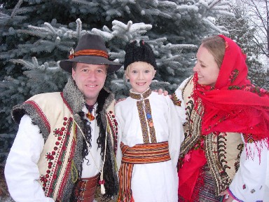 Shawn, Andrew and Lena Wooten in Ukrainian dress 2006